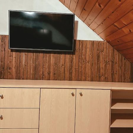 Apartment Hm Гозд Мартулек Екстериор снимка
