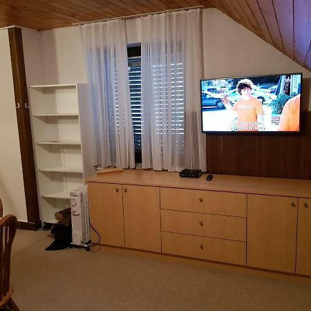 Apartment Hm Гозд Мартулек Екстериор снимка